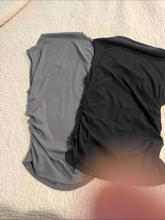 SHEIN Tops - SHEIN Ruched Side Tank Top in Black & Gray